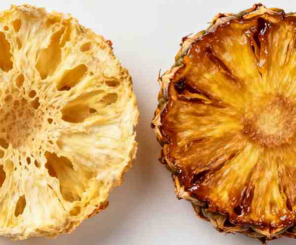 freeze-dried and heating pineapple freeze-dried and heating pineapple